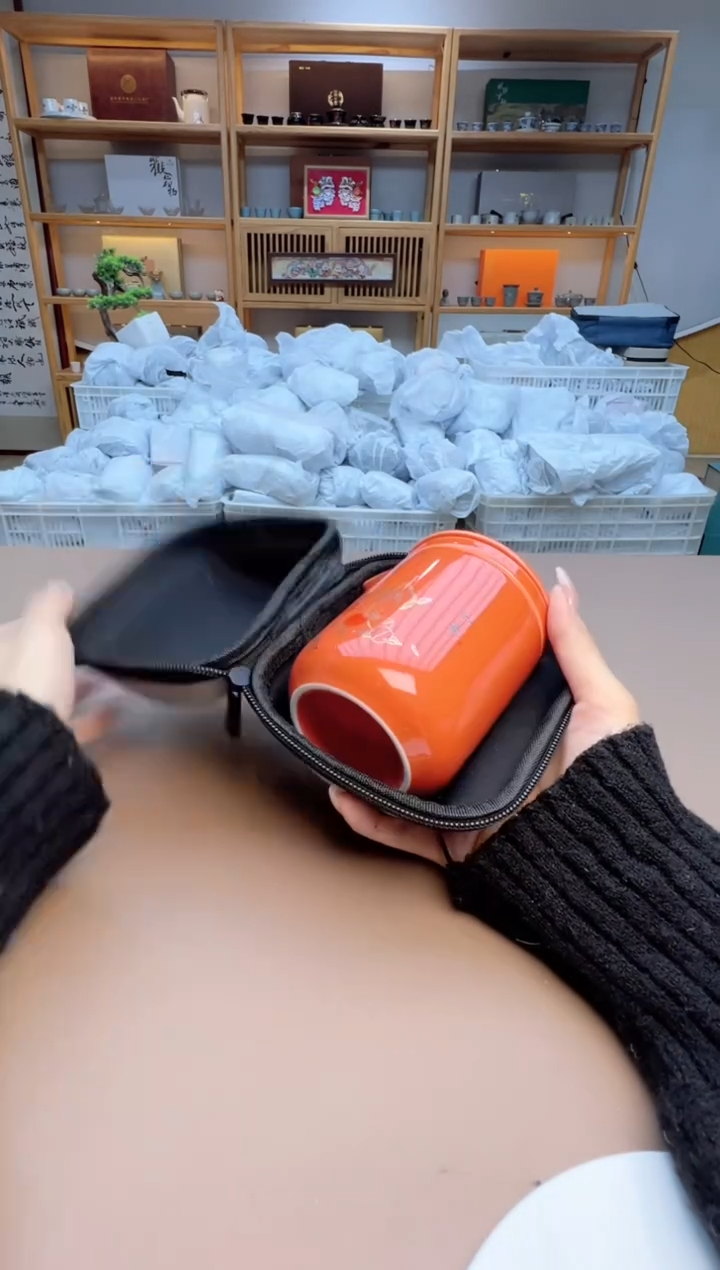 【闪购商品】摆件瓷制品S1111111111111