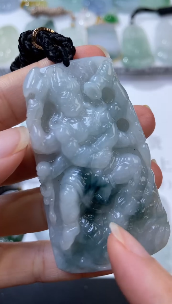 未镶嵌挂件翡翠376583   多人