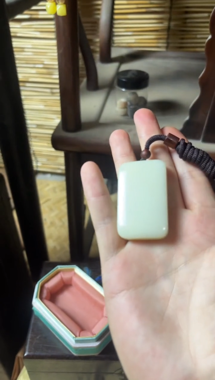 和田玉未镶嵌颈饰21（收到货任何问题联系客服）