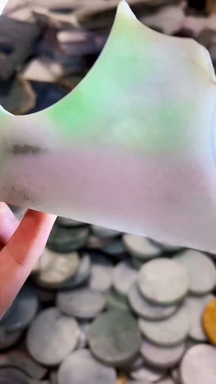 【闪购商品】翡翠颈饰未镶嵌A货白谭1859