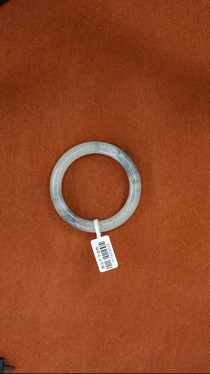 未镶嵌手镯和田玉黑山微色差54+Mm