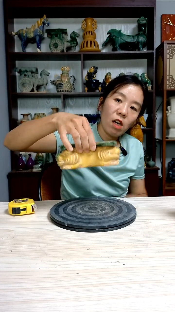 经典戴****源精美复古风格瓷器