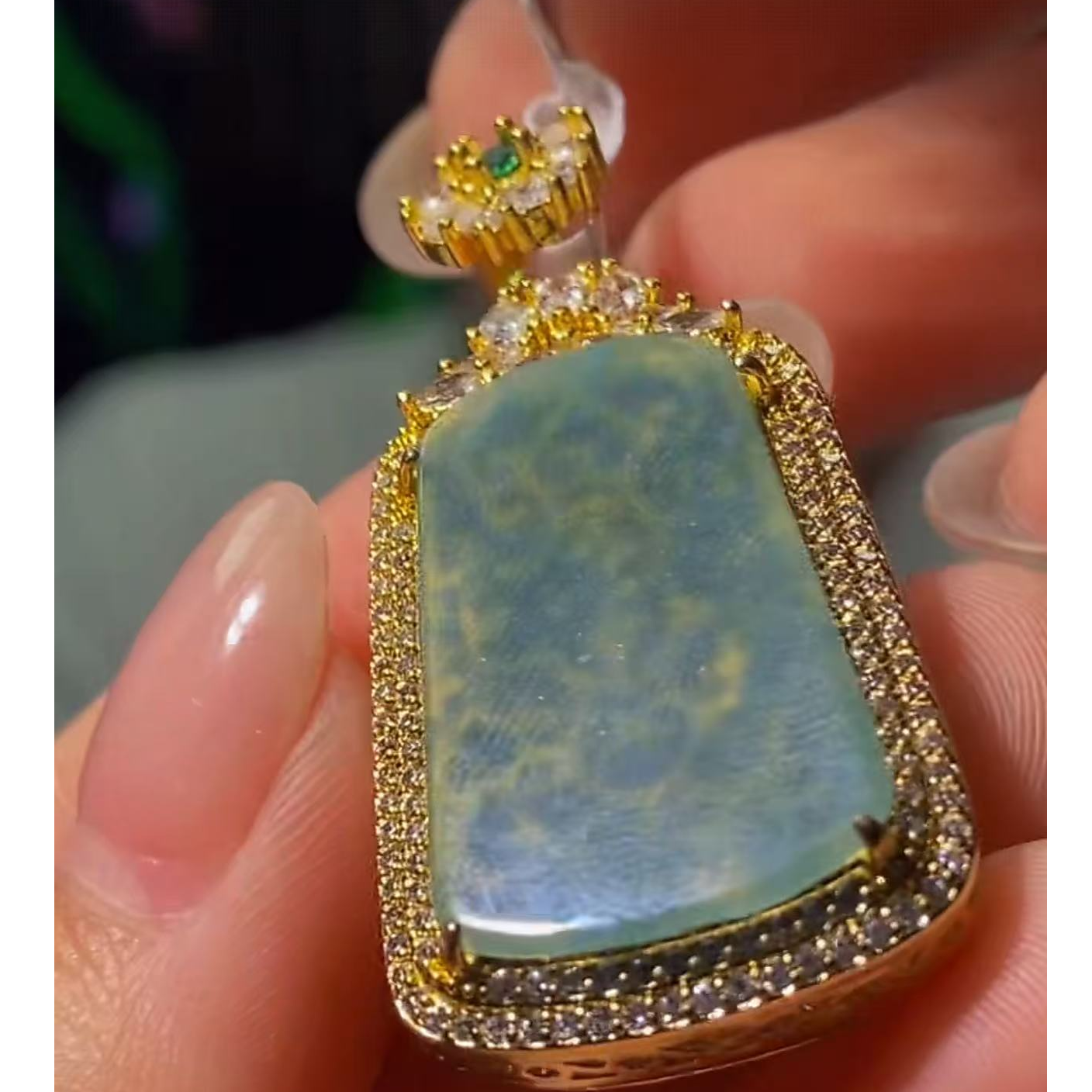 翡翠A货时尚精品镶嵌吊坠GS-30047-MH 多样性发货