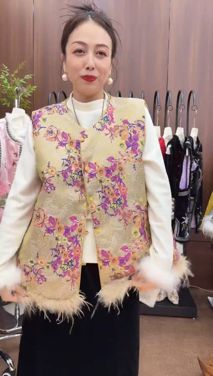 6码180-220马甲一件