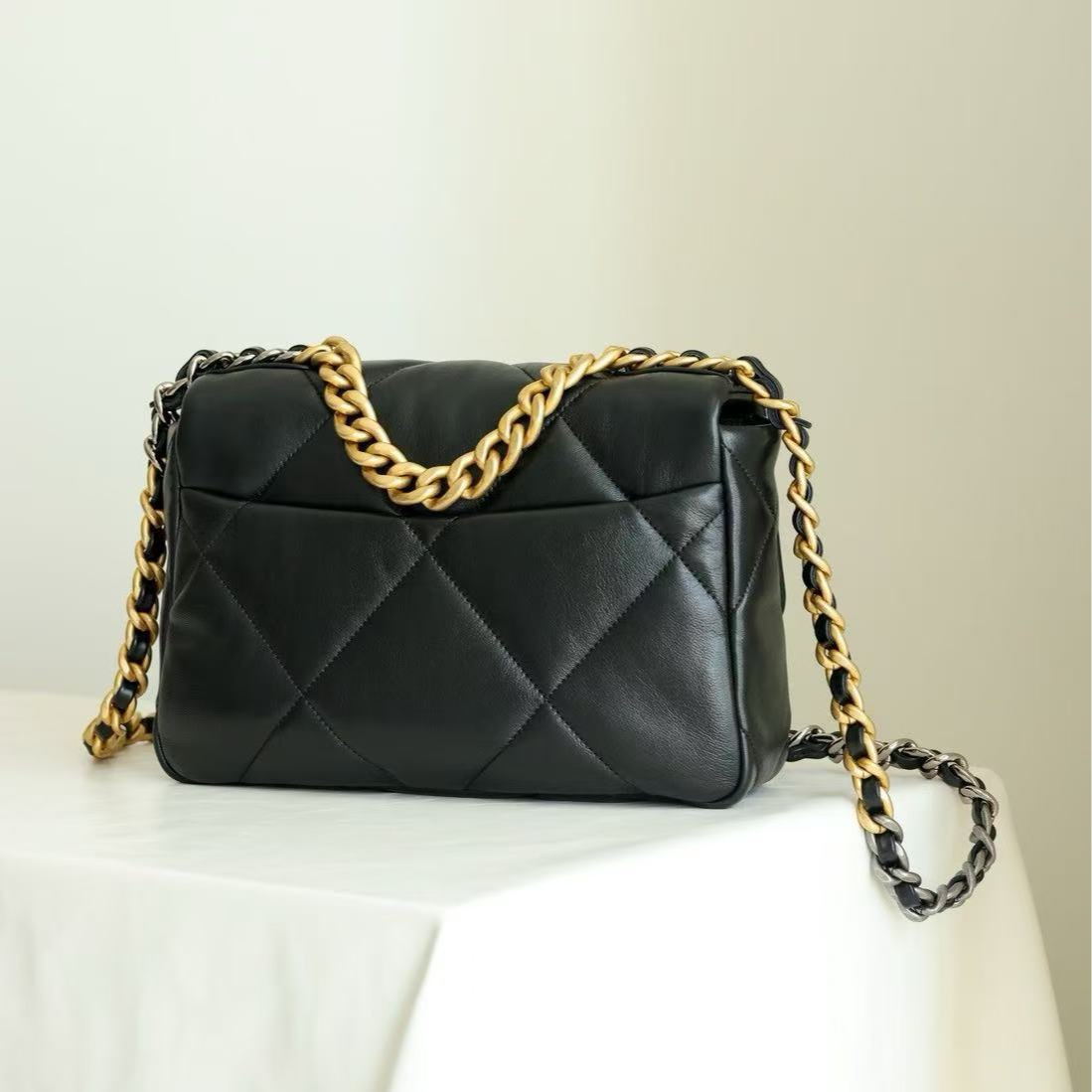 万颐19bag /订单不核对  不发货