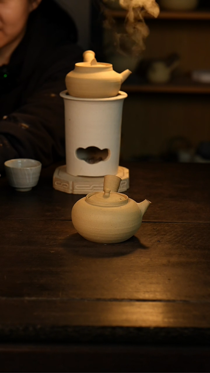 【闪购商品】白泥（新品 小容量）约350cc