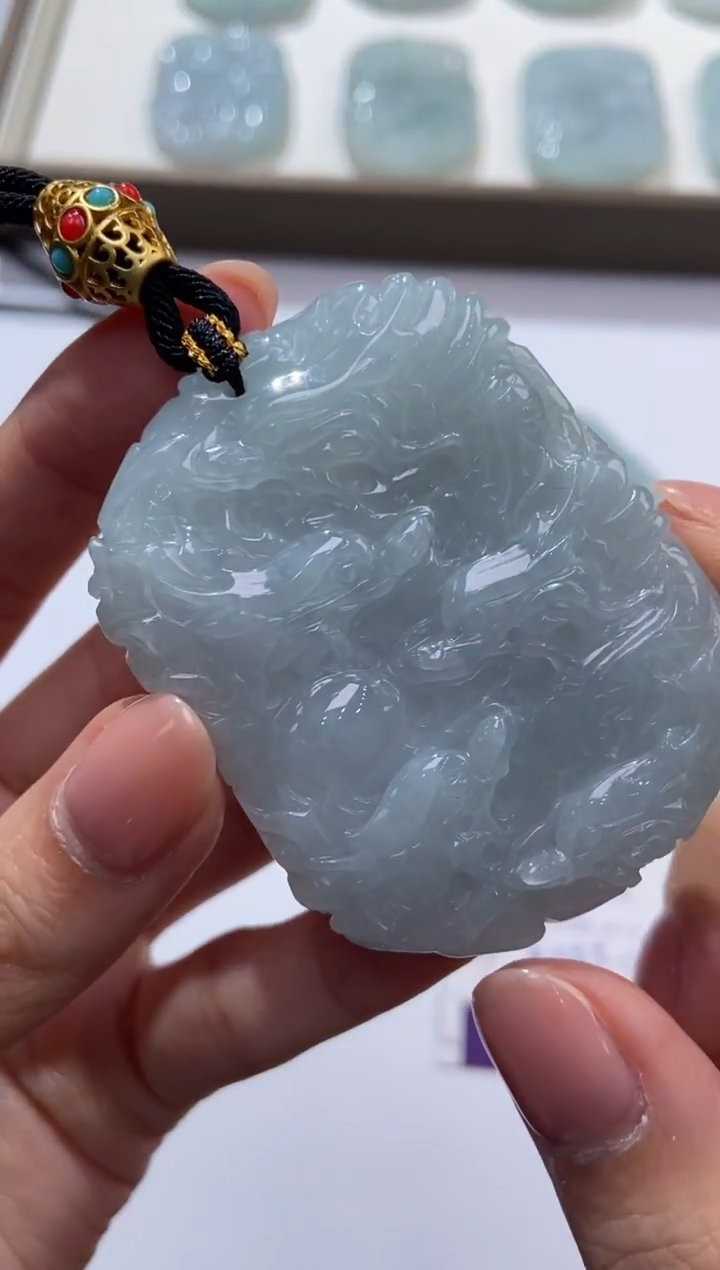 颈饰未镶嵌翡翠374480/翡翠龙牌   多样性一件发