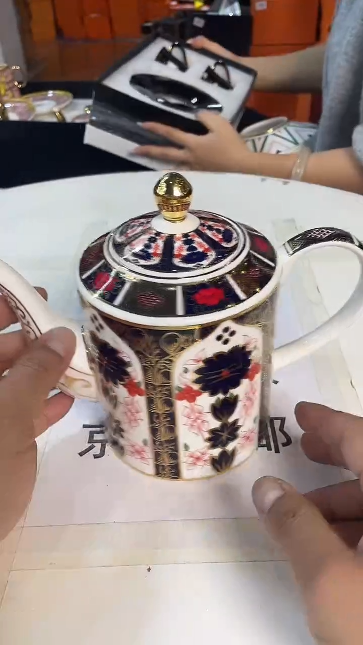 杯鸿辉家品牌瓷器，京东包邮！