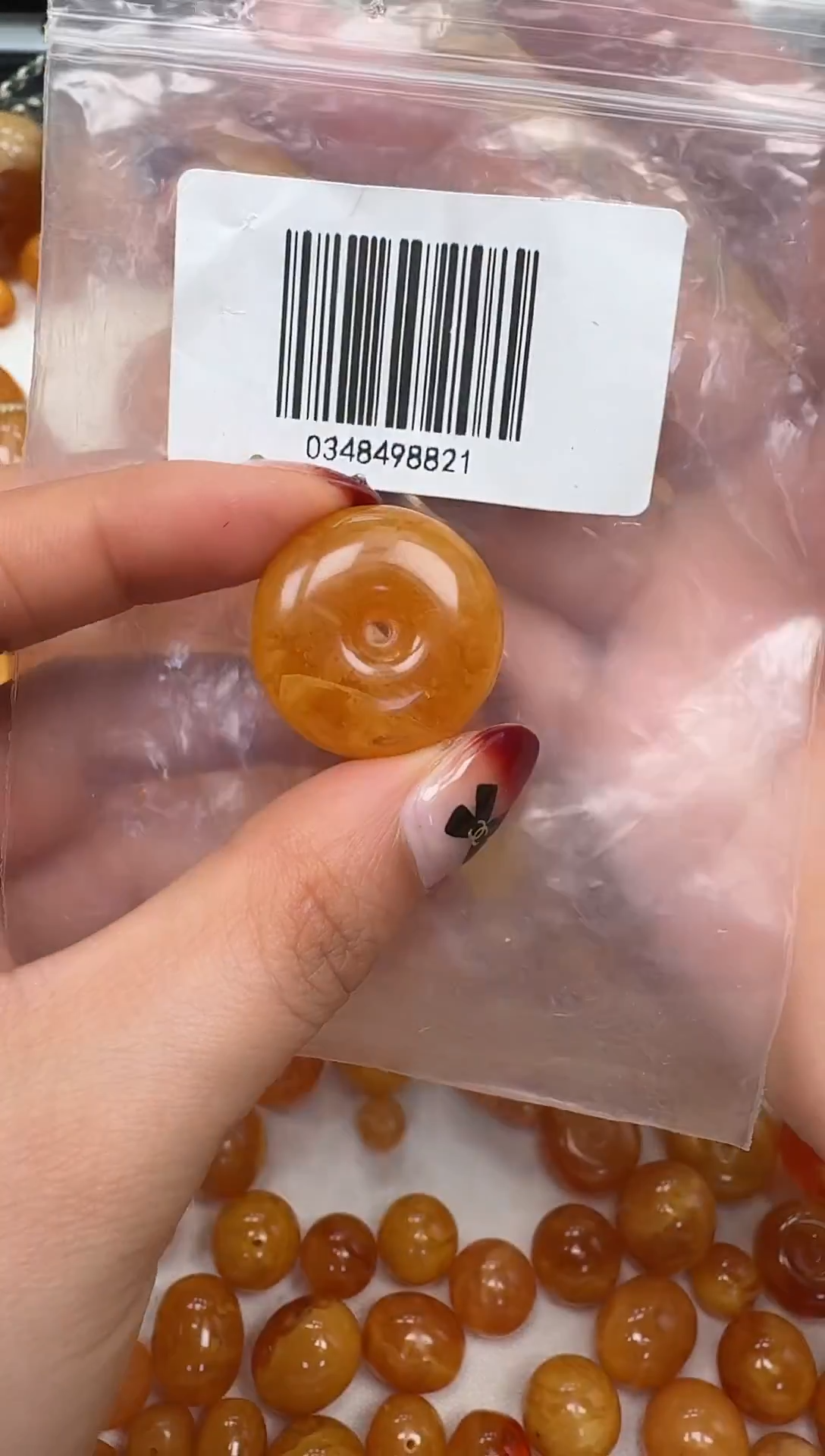 裸石琥珀未镶嵌如图