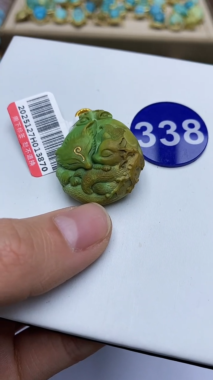 【闪购商品】绿松石雕刻件未镶嵌338