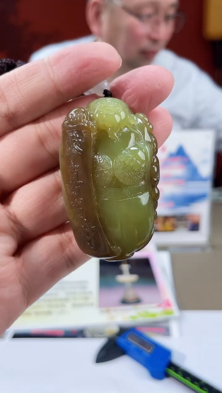 【闪购商品】定制和田玉多样性发货拍一发一01165