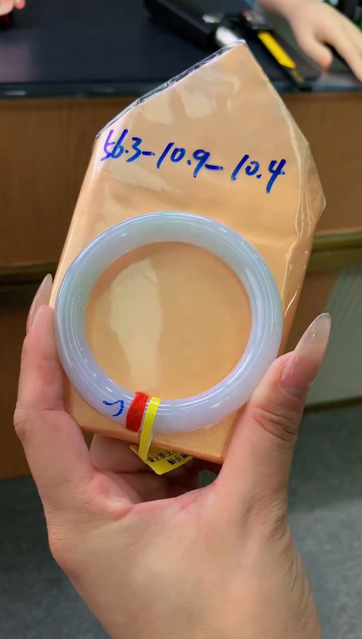 未镶嵌手镯翡翠-F32-圆条56.3