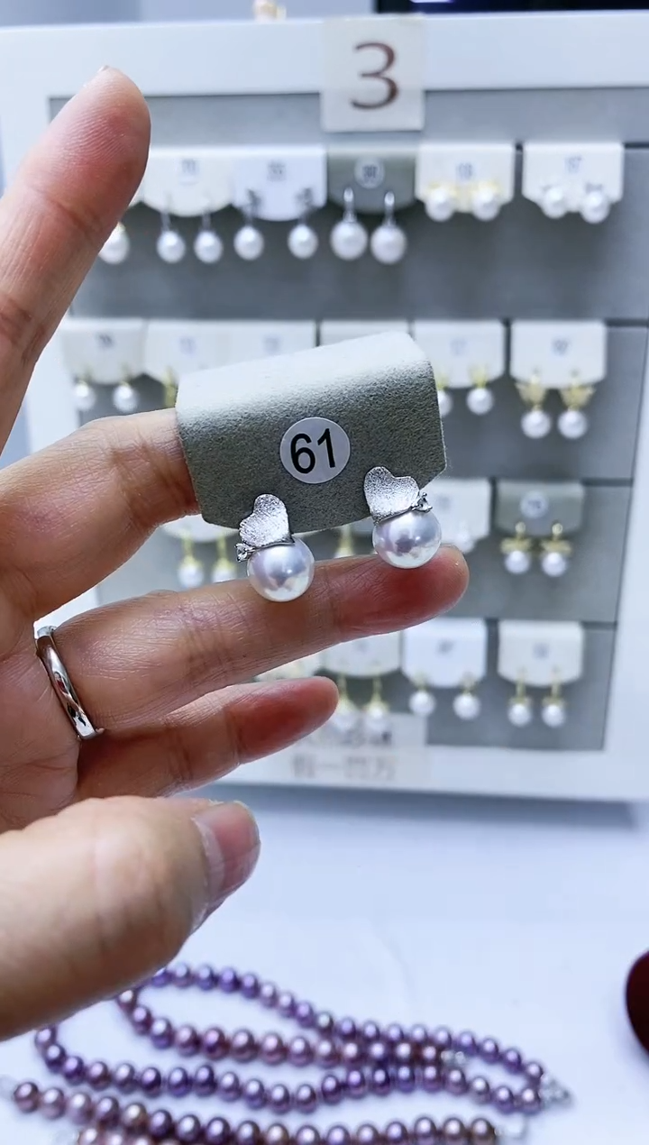 【闪购商品】淡水珍珠耳饰银S925镶嵌61
