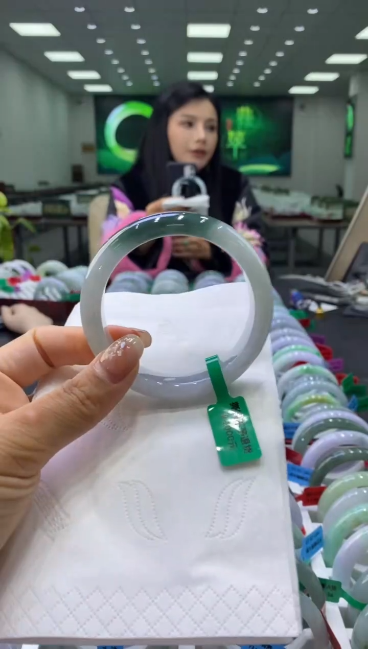 未镶嵌手镯翡翠00002409