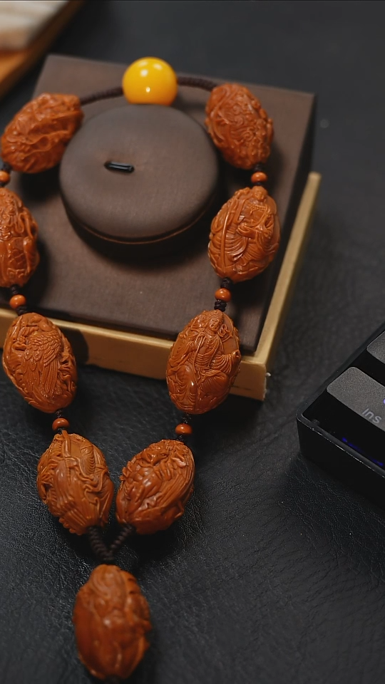 【闪购商品】橄榄核吊坠 梦梦精品核雕