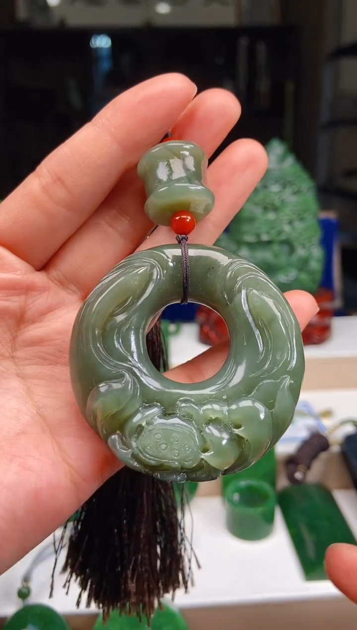 【闪购商品】和田玉挂件未镶嵌1