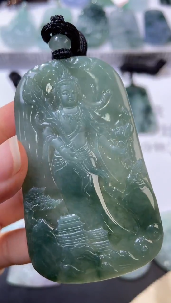 颈饰未镶嵌翡翠376917  多人