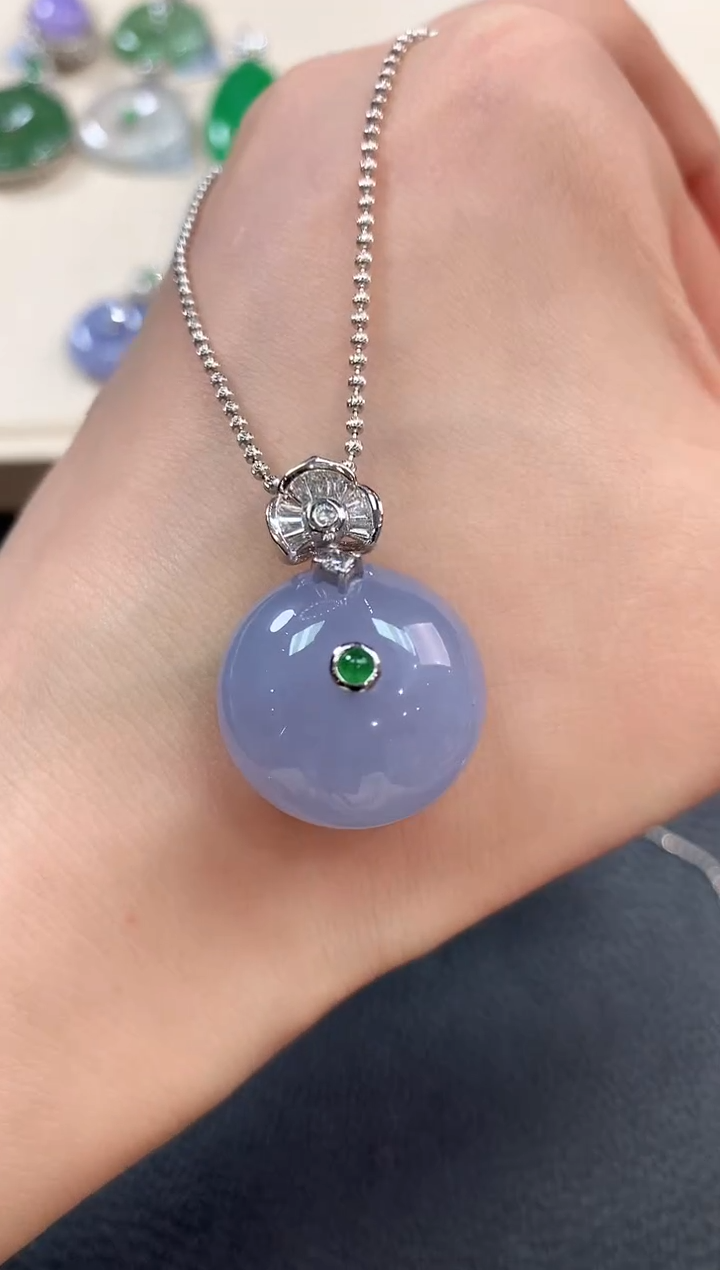 【闪购商品】翡翠吊坠(不含链)18K金镶嵌b110有色差多样性一件发货