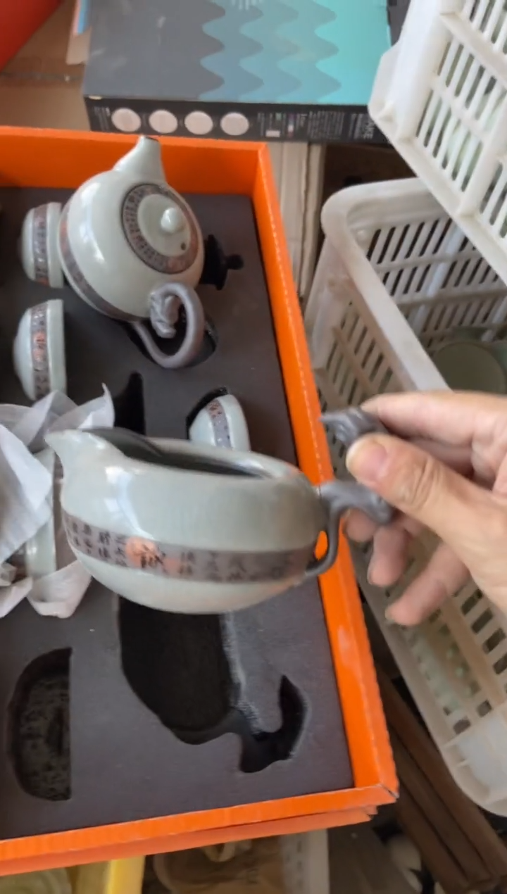 杯无运费险有瑕疵的摄影的产品有使用过的痕迹有点脏介意勿拍