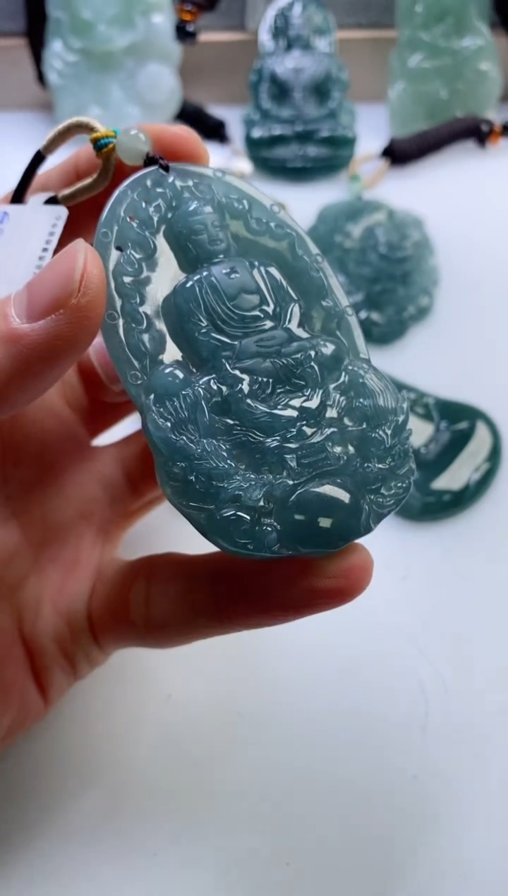 【闪购商品】翡翠挂件未镶嵌