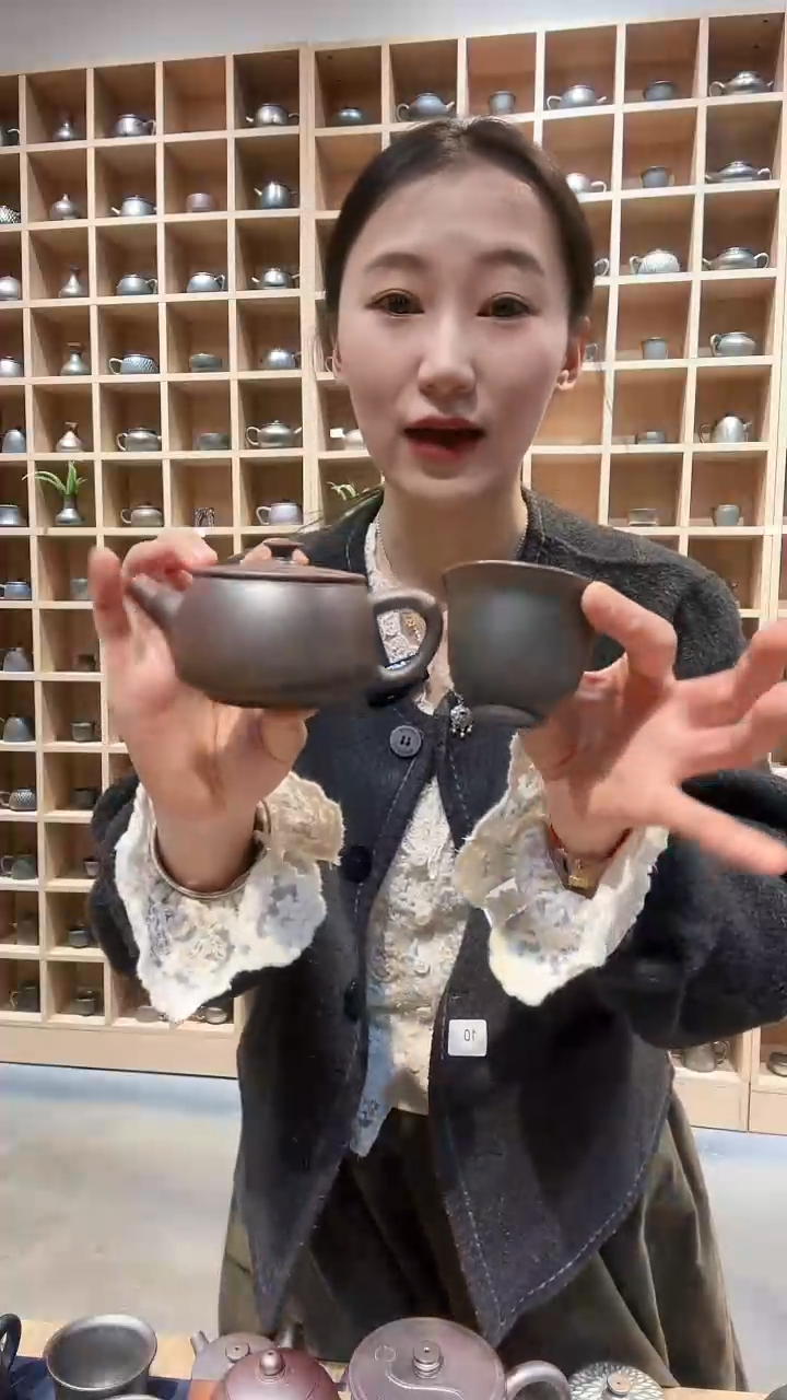 陶云南建水紫陶34