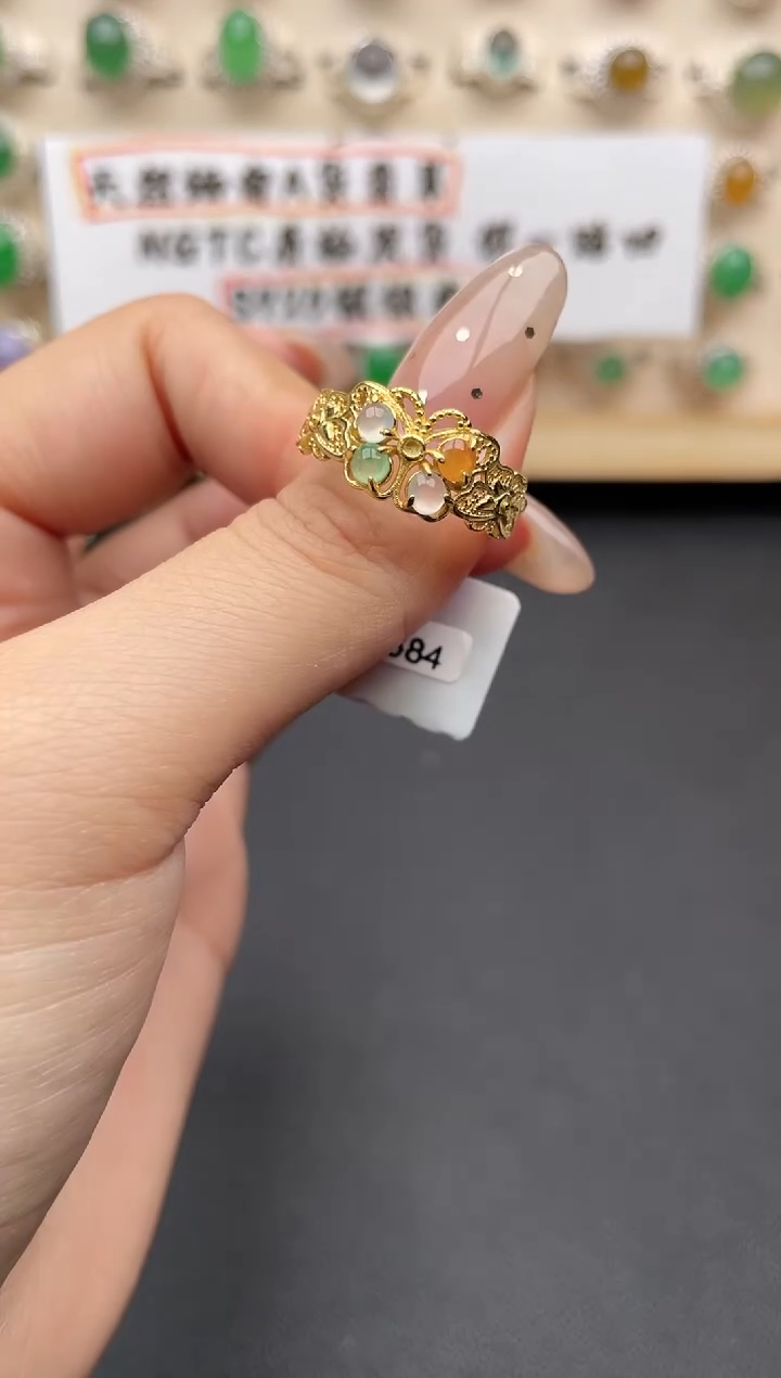 【闪购商品】翡翠戒指银S925镶嵌一物一证一礼盒