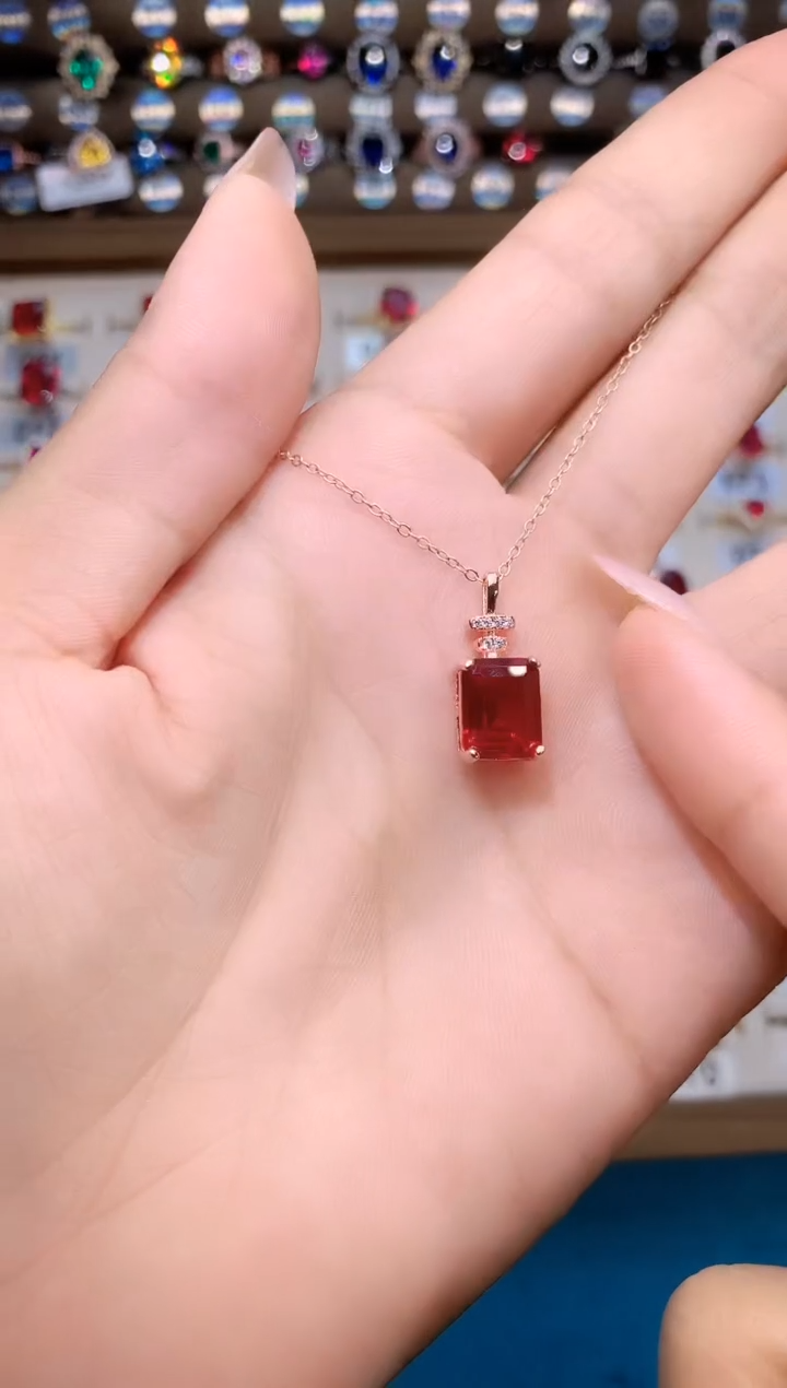 银S925镶嵌吊坠(赠链)红宝石玫瑰金酒红810