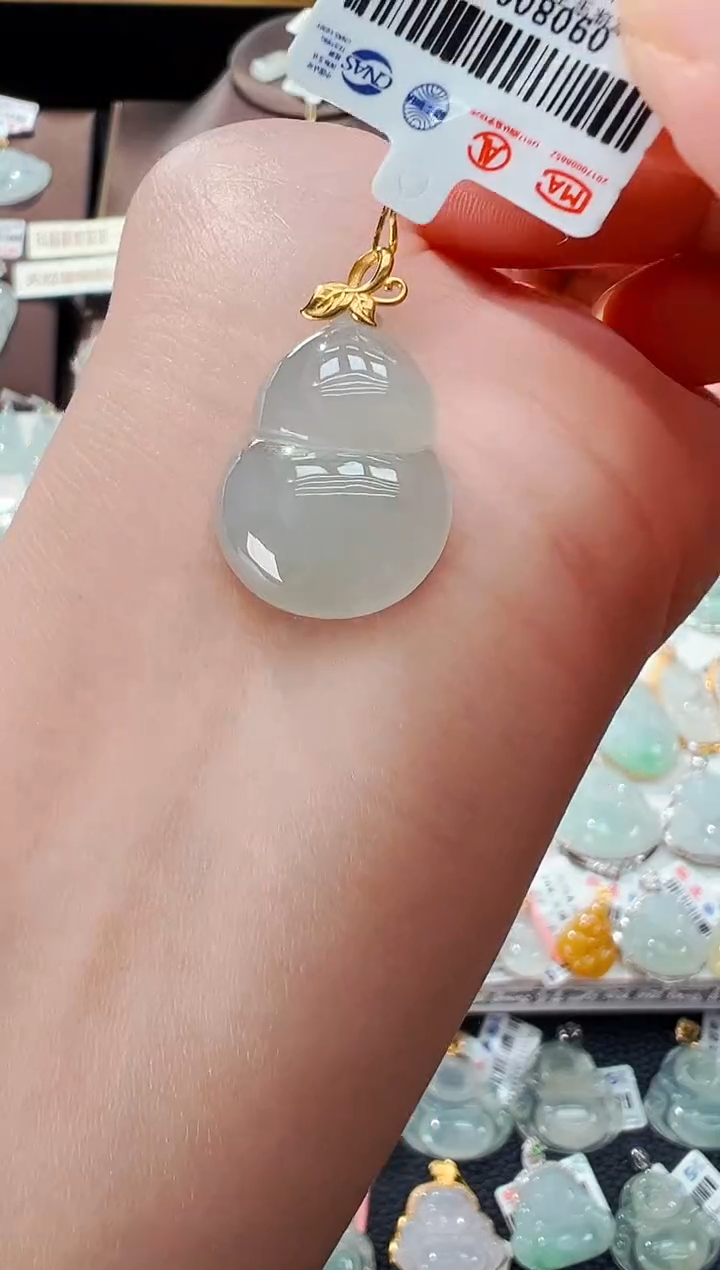 【闪购商品】翡翠吊坠(不含链)18K金镶嵌葫芦吊坠279