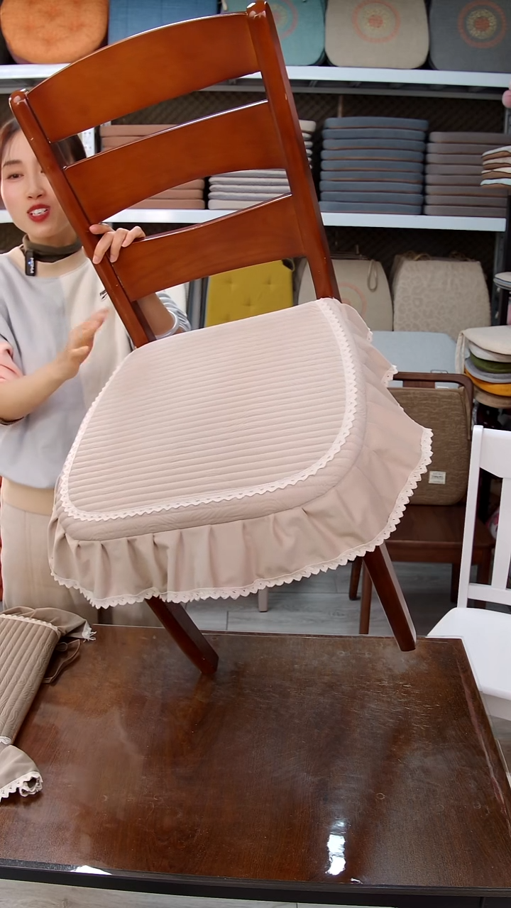 布布横条细绒：米色1个