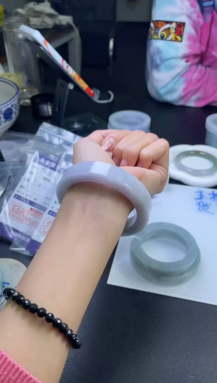 【闪购商品】定制翡翠手镯未镶嵌手镯