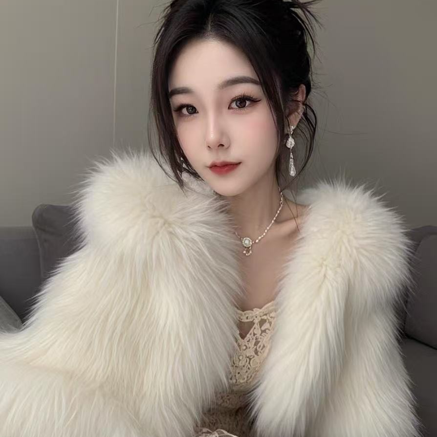 燕姿皮草全场狂欢季
