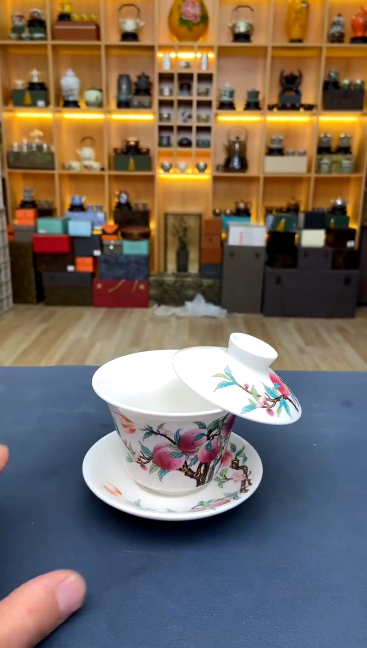 【闪购商品】撤柜高货，价格随便开@@TJ089