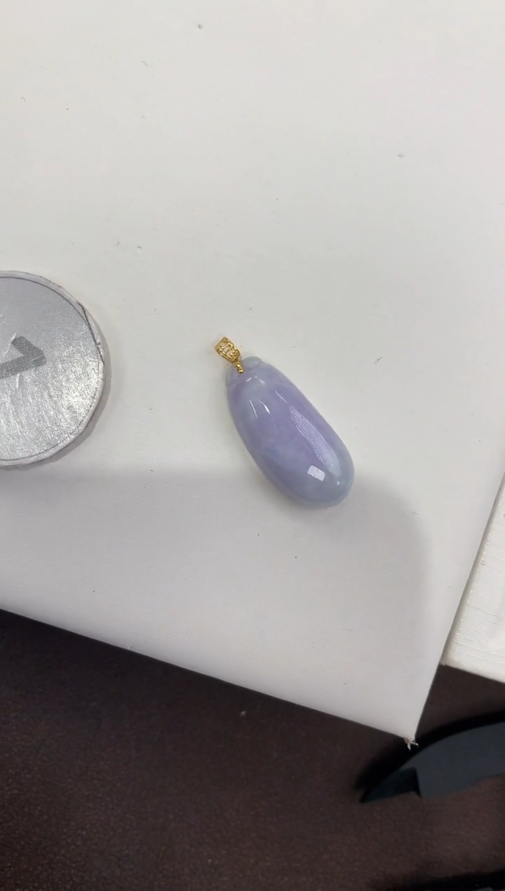 颈饰18K金镶嵌翡翠天然缅甸a货翡翠