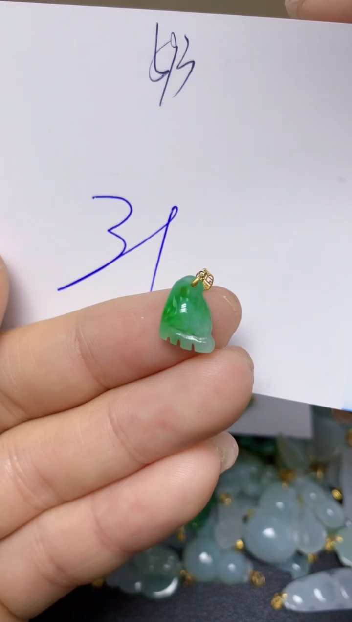 【闪购商品】翡翠挂件18K金镶嵌 天然翡翠A货