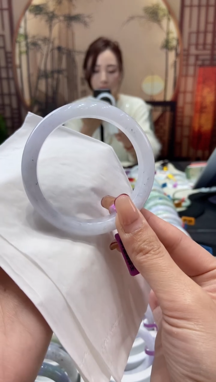 【闪购商品】翡翠手镯未镶嵌000010086