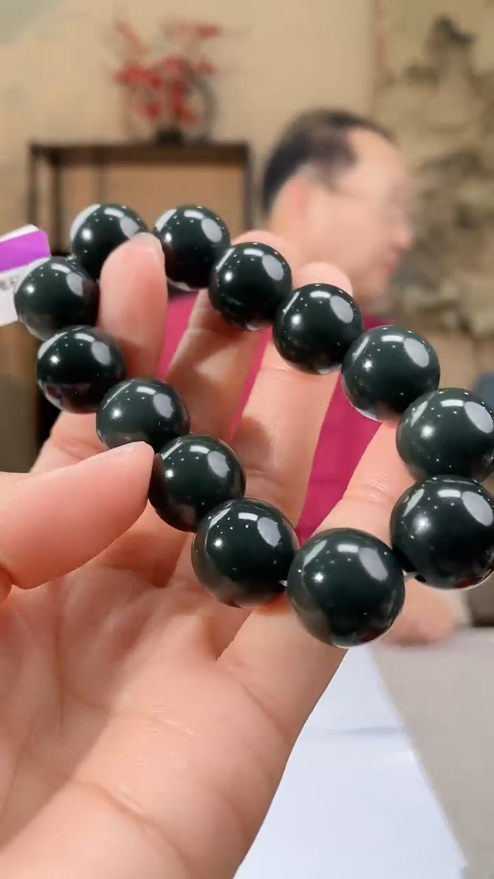 【闪购商品】定制和田玉多样性发货拍一发一