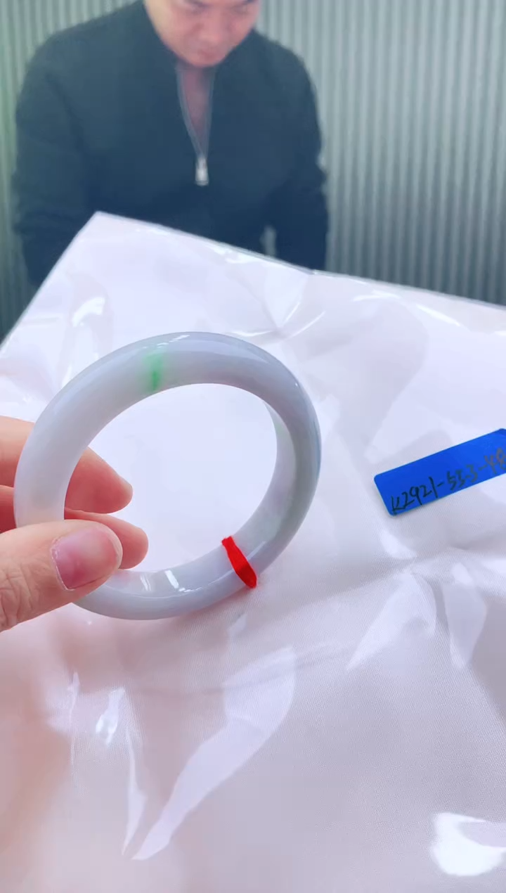 未镶嵌手镯翡翠55
