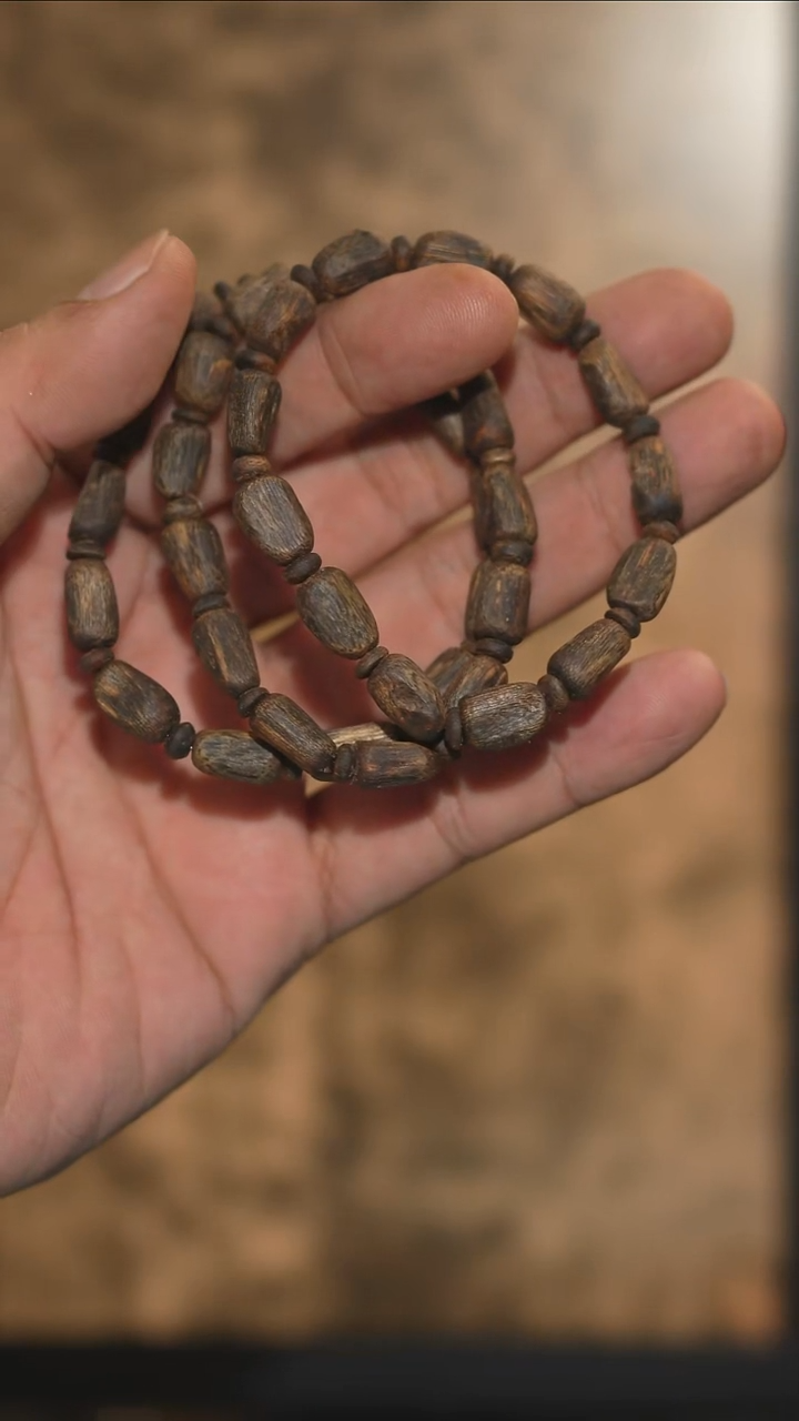 沉香手串海南绿奇楠沉水树心油虫漏随型单圈5克 多样性发一