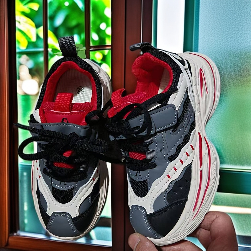 119儿童鞋子春秋季新款小学生男童百搭运动鞋软底潮鞋