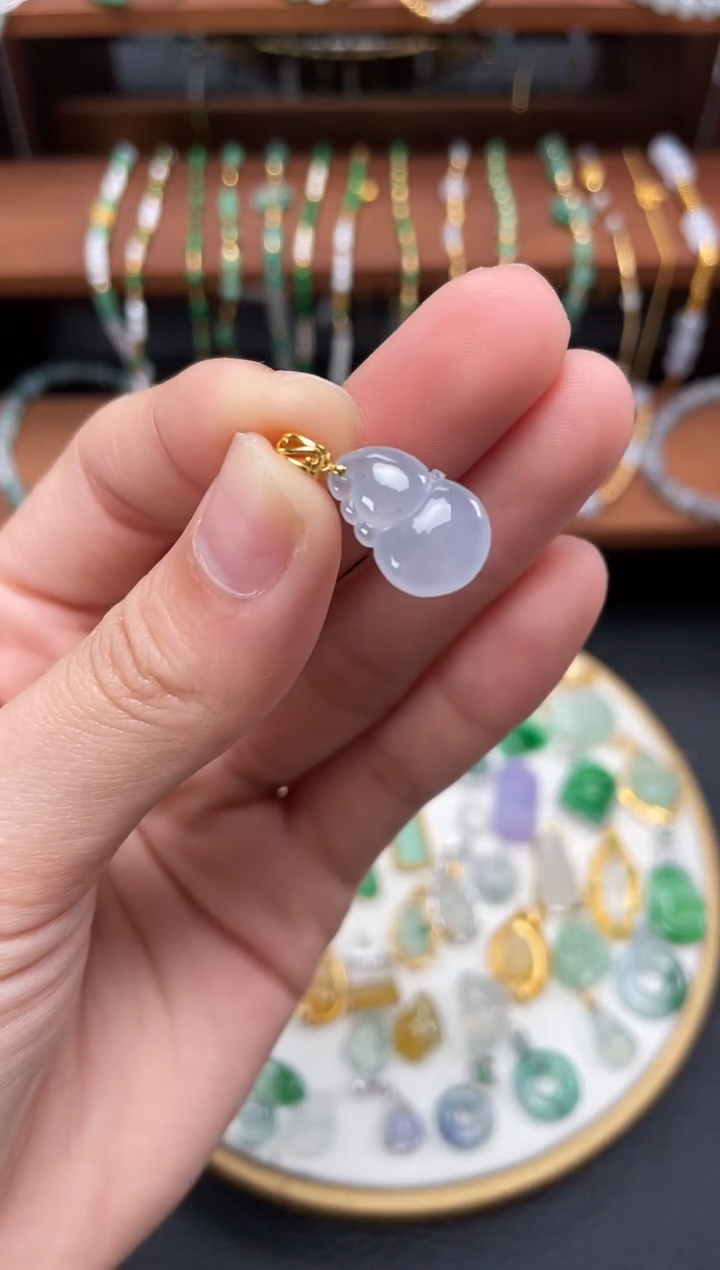 【闪购商品】翡翠吊坠(不含链)18K金镶嵌一个   JK710