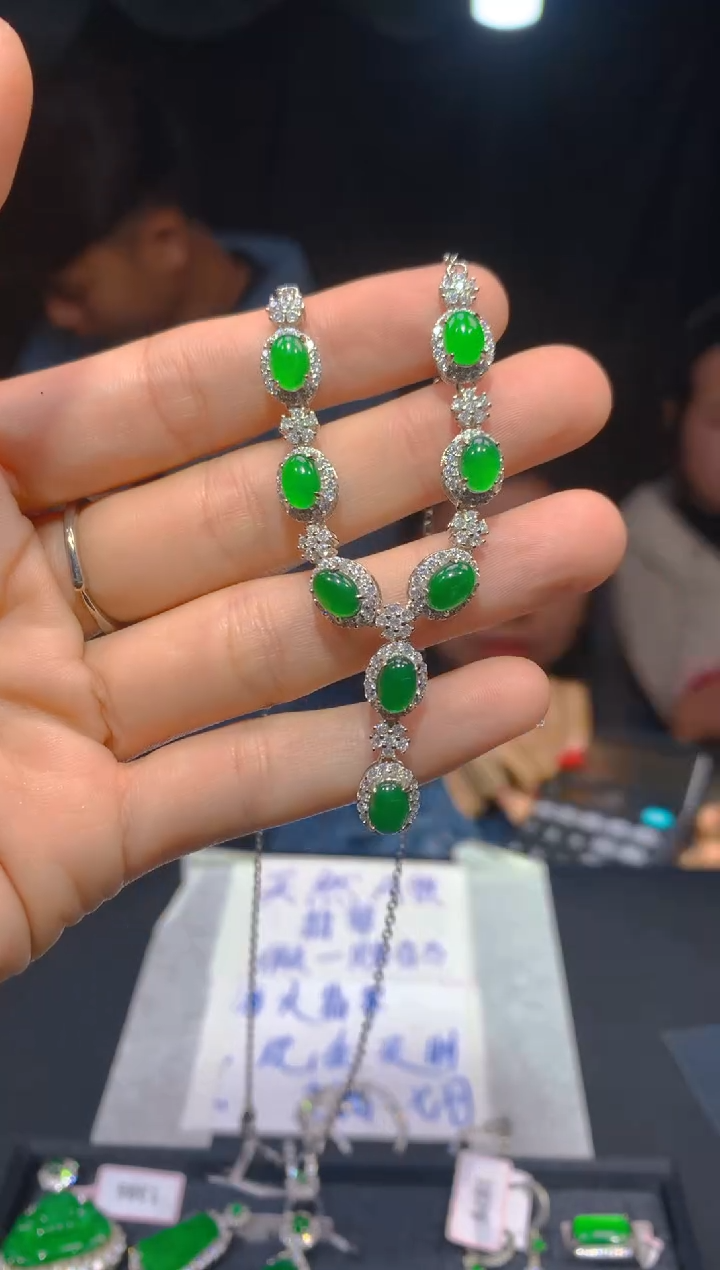 【闪购商品】定制翡翠未镶嵌113多样性发货（发其一）