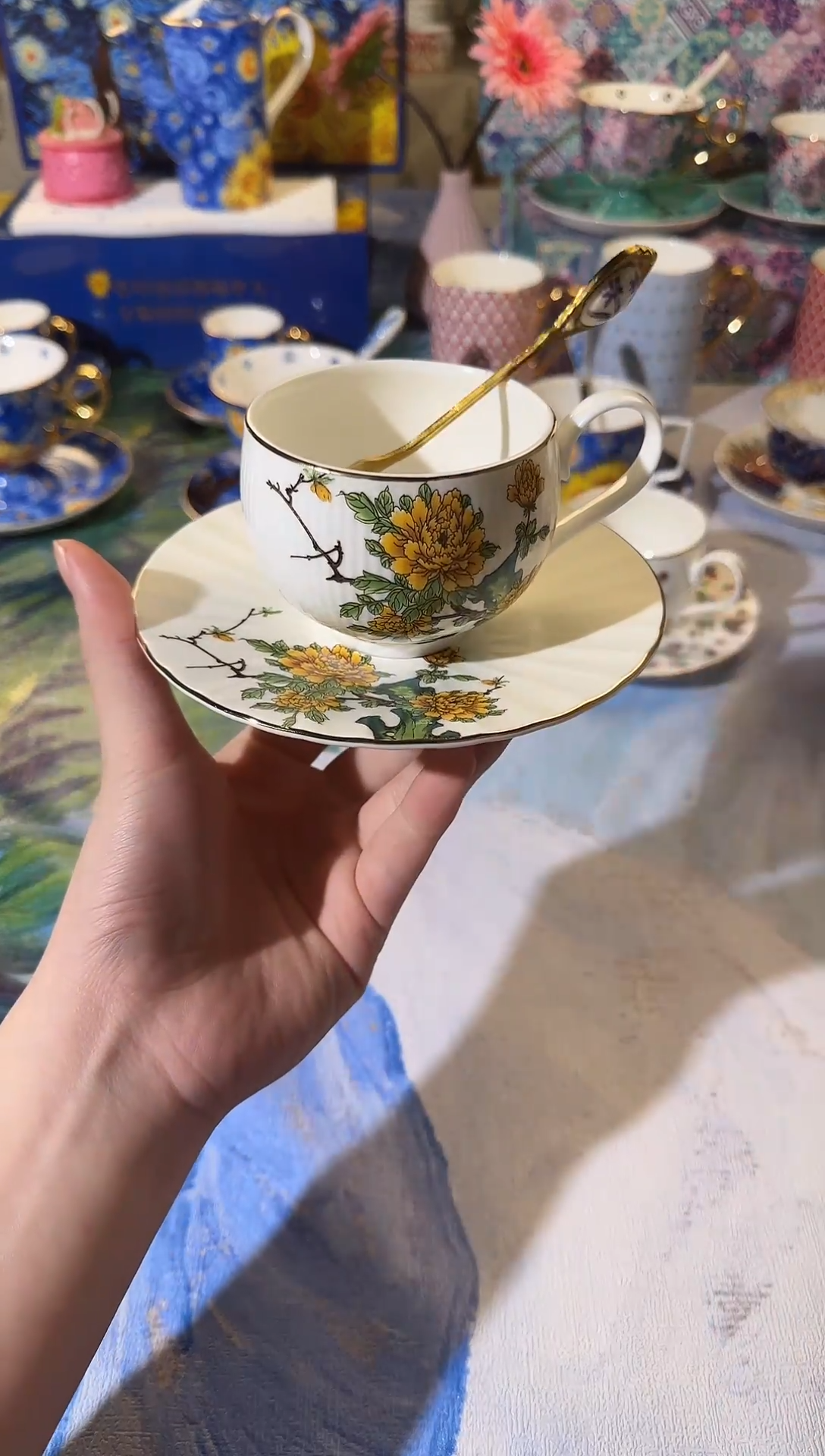 【闪购商品】瓷片骨瓷手绘描金（可进微波炉洗碗机）