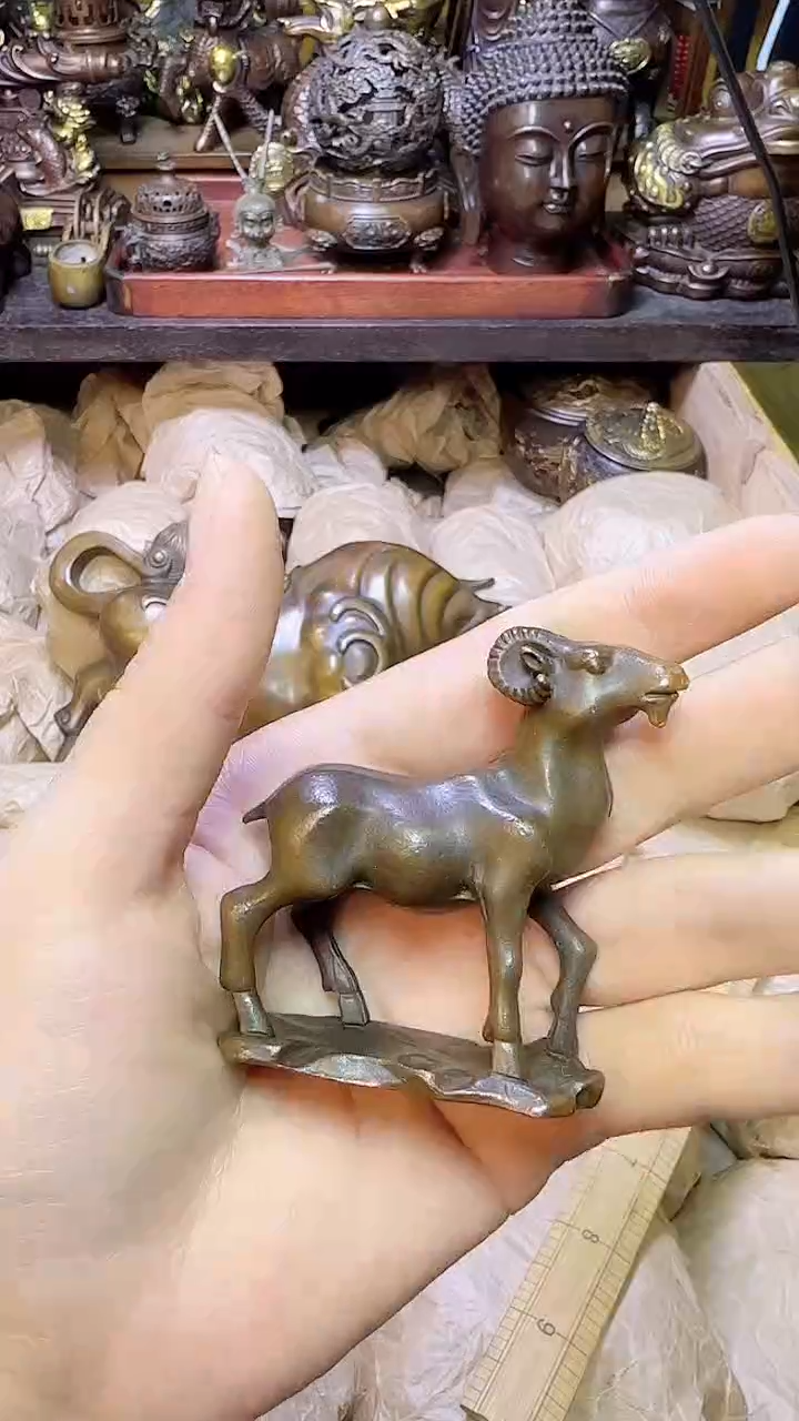 铜器摆件铜器摆件