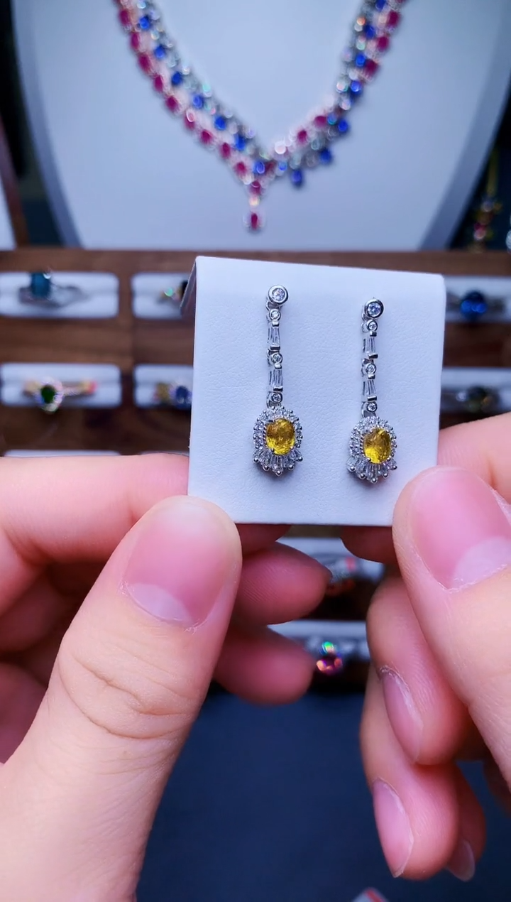 【闪购商品】彩色蓝宝石耳饰银S925镶嵌57-4