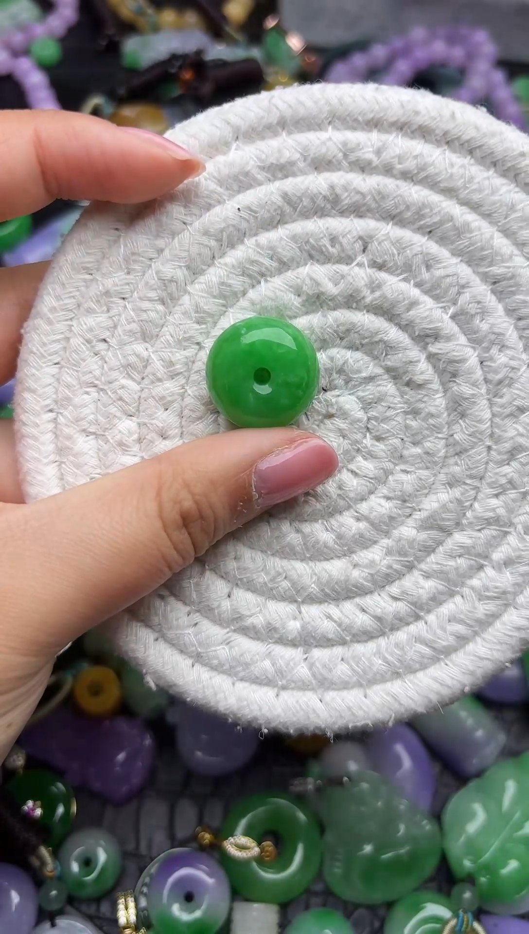 颈饰未镶嵌翡翠缅甸翡翠吊坠