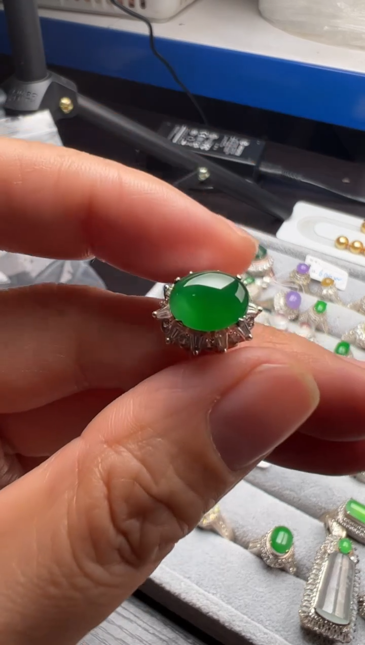 【闪购商品】定制翡翠未镶嵌A货翡翠