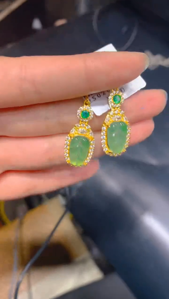 【闪购商品】定制翡翠未镶嵌84定制翡翠多样性发其一