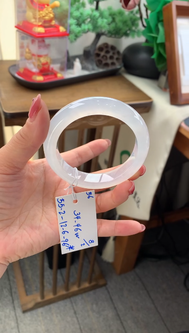 【闪购商品】翡翠手镯未镶嵌玉手镯