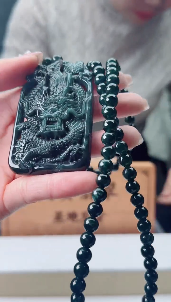 【闪购商品】翡翠颈饰未镶嵌多样性随机发其一