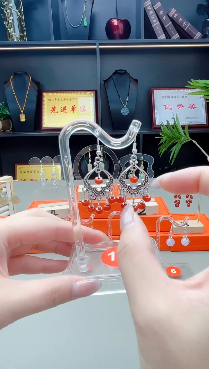 未镶嵌翡翠耳饰332